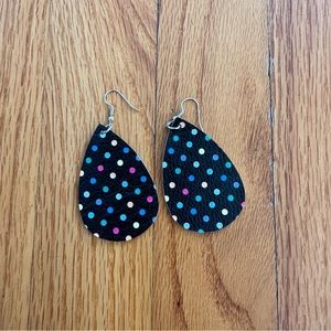 Hand made earrings 🌸